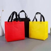 ราคา กระเป๋าหิ้วไม่ทอถุงช้อปปิ้งพับได้ รูปแบบโลโก้ที่กำหนดเองสำหรับร้านอาหาร กระเป๋าร้านขายเสื้อผ้า กระเป๋าโฆษณา Eco Friendly Bag พิมพ์โลโก้ (18695409961)