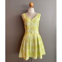 ราคา { มือสอง } งานป้าย เดรสสั้นสี Lemon ผ้า Jacquard ยี่ห้อ Lyn Around (50301238393)