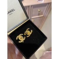 ราคา chanel cc turn lock earrings (14452270427)