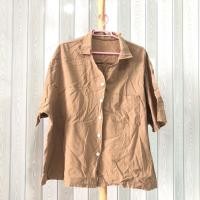 ราคา Plus size มือสอง เชิ้ตลินินสีกากี อก 52 นิ้ว (3048377876)
