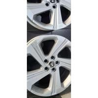 ราคา ล้อ Yaris Cross R17 ถอดป้ายแดง 17x5รู100 ใหม่เอี่ยมขายแยก 1วงเป็นล้ออะไหล่ (50605261770)