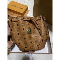 ราคา กระเป๋าสะพาย mcm ทรงขนมจีบ & เป้ ใหม่แกะกล่อง ส่งเป็นของขวัญได้ (14038929291)