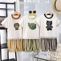 ราคา ชุดเด็กผู้ชายใส่ฤดูร้อน เสื้อยืดสีขาวลายจระเข้/หมี/สิงโต + กางเกงขาสั้นลายทางขวางสีเขียว-ขาว/ดำ-ขาว/เหลือง-น้ำตาล ผ้าฝ้า (54855325304)