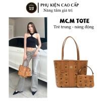 ราคา TOTE mini shoulder bag with cute little bag - MCM tote ลายนิยาย (56207012205)