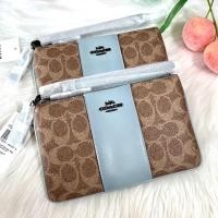 ราคา กระเป๋า Coach คล้องมือ 1 ซิป ของแท้ (20327734001)