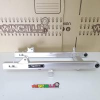 ราคา ZERN สวิงอาร์มยืด2นิ้ว WAVE110i / DREAM SUPERCUB / WAVE125 ปลาวาฬ / WAVE125 ไฟเลี้ยวบังลม / WAVE125S อามยืด2นิ้ว (16657893520)