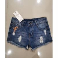 ราคา กางเกงยีนส์ขาสั้น แต่งกากเพชร (1867591533)