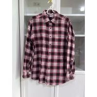 ราคา UNIQLO เสื้อเชิ้ต ลายสก็อตสีแดง แขนยาว คอปก (27018392297)