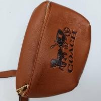 ราคา กระเป๋าคาดอก coach ลายรถม้างานมือสองสภาพใหม่ (11563263884)