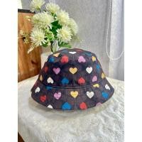 ราคา หมวกบักเก็ตลายหัวใจ รุ่นลิมิเต็ดอิดิชั่น ของแท้ 100% ♥️ NWT Coach Women's Signature Love Print Bucket Hat CP356 M/L (28569877556)