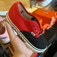 ราคา Vans ของแท้ รองเท้าเด็กสีแดง (5515653600)