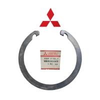 ราคา อะไหล่มิตซูบิชิแท้100% MB808445 แหวนล็อคลูกปืนล้อหน้า ใช้กับรถ LANCER CEDIA,CS3,CS5,CB1,CB2,CB4,CK2,CK4,CK5 (25018931778)