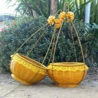 ราคา กระบุงหาบเหรียญโปรยทาน พร้อมไม้คานหาบ ขนาด12-13 นิ้ว (18924647235)