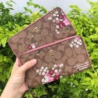 ราคา [ กระเป๋า Coach ของแท้ 100% ] พร้อมส่ง นำเข้าจากโคชอเมริการับประกันของแท้ % หากไม่แท้ยินดีคืนเงิน 10 เท่าค่ะ (7632756059)