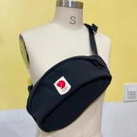 ราคา Fjallraven Kanken bag (29516489524)