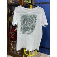 ราคา เสื้อยืด DIESEL มือ2 ของแท้ % ดีไซน์เก๋ รอบอกเสื้อ 42“ ยาว 27” (43721393870)