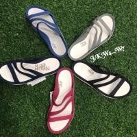 ราคา Crocs รองเท้าแตะผู้หญิง Swiftwater ✅✅ (2567243164)