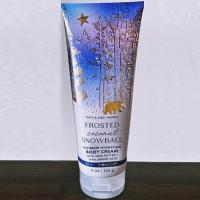ราคา ของแท้ 100% Bath & Body Works Frosted Coconut Snowball Ultimate Hydration Body Cream (42160899958)