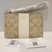 ราคา Coach คล้องมือ 1 ซิป size s รุ่น F588035 (21372570345)