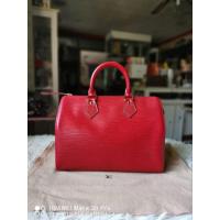 ราคา Sold‼️ LV Speedy Epi 25 DC 96 สภาพสวย ทรงแข็ง สีแดงสด ลายชัด ภายในสะอาด ใบไม้ตั้งตรง ขอบมุมดี มือ2 ของแท้‼️ (29380233610)