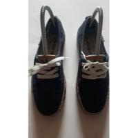 ราคา adidas สลิปออนแนวผ้าใบ ของแท้มือสอง Size 37 ความยาว 23 cm. (281695398)