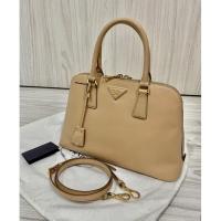 ราคา Prada Saffiano alma 32 y.12 (17079314261)