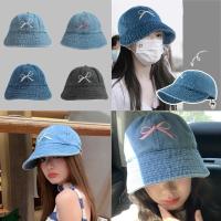 ราคา (HZ) หมวกแก๊ปยีนส์ กันแดด หมวกยีนส์ (ปักโบว์) (24775780969)