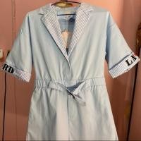 ราคา แบรนด์แท้ lyn around ป้ายห้อย จั้มกางเกงขาสั้น ซื้อมาไม่ได้ใส่คะ size m อกได้ 36-38 นิ้ว เอวก่อนยืด 30 นิ้ว ยาว 29 นิ้ว (5617798071)