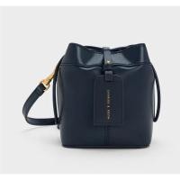 ราคา CHARLES & KEITH Cordele Bucket Bag - สีกรมท่า (42355710734)