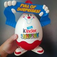 ราคา โมเดลช็อกโกแลตไข่ kinder งานเก่า (25523767027)