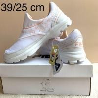 ราคา รองเท้าFILA Moomin แท้ มือ1 ฟรี ลทบ (2893324354)