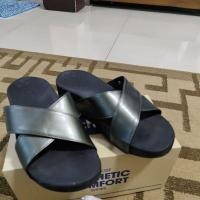 ราคา รองเท้า scholl ไซด์38 แท้ 100%มือ2 (27773019624)