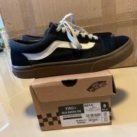 ราคา VANS OLD SKOOL BLACK GUM มือสอง (5225857449)