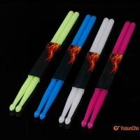 ราคา YosunChoker] 1 คู่ Luminous Drum Sti Light Up Drum Stis In The Dark เครื่องดนตรีเวที Fluorescent Drumstis ใหม่ (55905005724)