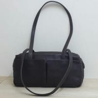 ราคา กระเป๋าสะพายหนังแท้ แบรนด์ Macro Buggiani made in Italy (384244967)
