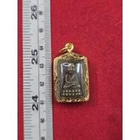 ราคา พระหลวงปู่ทวดวัดช้างให้เนื้อสัมฤทธิ์ทองเลี่ยมทองใบค่อนแท้พร้อมแขวนบูชาของแท้ผ่านพิธีปลุกเสกแล้วสายใต้ (28441297444)