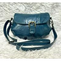 ราคา กระเป๋าหนังสีเขียวเข้มครอสบอดี้ Accessorize(รหัส ขข26) (26653565682)