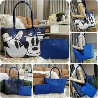 ราคา Lacoste x Disney Holiday Collection Reversible Tote Bag With Clutch (6211485458)