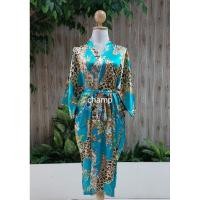 ราคา ชุดคลุมกิโมโน ไซส์ใหญ่ ผ้าเนื้อนิ่ม ลายสวย คลุมสบาย (10098933314)