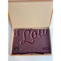ราคา LOUIS VUITTON Handwriting Burgundy Scarf (รับประกันสินค้าแท้) (24480223751)