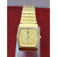 ราคา SEIKO Quartz ตัวเรือนทองชุบ นาฬิกาผู้ชาย มือสองของแท้ (57200274245)