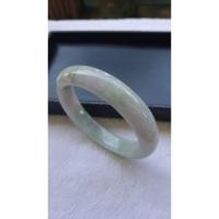 ราคา J38กำไลหยกพม่าสีเขียวแกมม่วงเนื้อเทียนกึ่งแก้ว (12844052279)