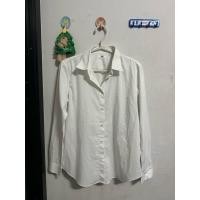 ราคา เสื้อเชิ้ต Uniqlo สีขาว มือสองของแท้ (40417941202)