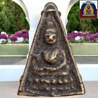 ราคา เหรียญหล่อ หลวงพ่อเพชร วัดท่าหลวง พิจิตร พิมพ์มือแปล (28830432532)