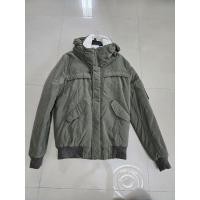 ราคา เสื้อแจ็คเก็ตกันหนาวผู้ชาย สีเขียวขี้ม้า Size L (24589223898)