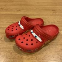 ราคา รองเท้า Crocs Lightning McQueen มือสอง ไซส์ M6/W8 ยาว 24.5 cm (50001035052)