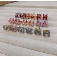 ราคา พร้อมส่ง ต่างหูลงยา ต่างหูแบบติดหู สแตนเลสไทเทเนี่ยม ลงยา ไม่ลอกไม่ดำ ใส่ไม่แพ้ (15125298608)