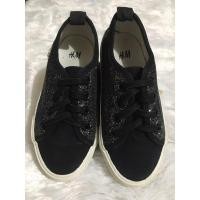 ราคา รองเท้าเด็ก เอชแอนด์เอ็ม size 14.5 สีดำกากเพชร (18774360054)