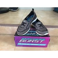 ราคา Skechers Burst ร้องเท้าลำลองผู้หญิง (5515347641)