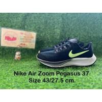 ราคา Size 43/27.5 cm. #รองเท้ามือสอง #Nike #Adidas #Asics #Mizuno #ผ้าใบ #วิ่ง #เดิน #ออกกำลังกาย #กีฬา (43657798232)